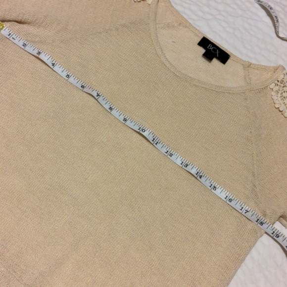 Sweater - Picture 2 of 4